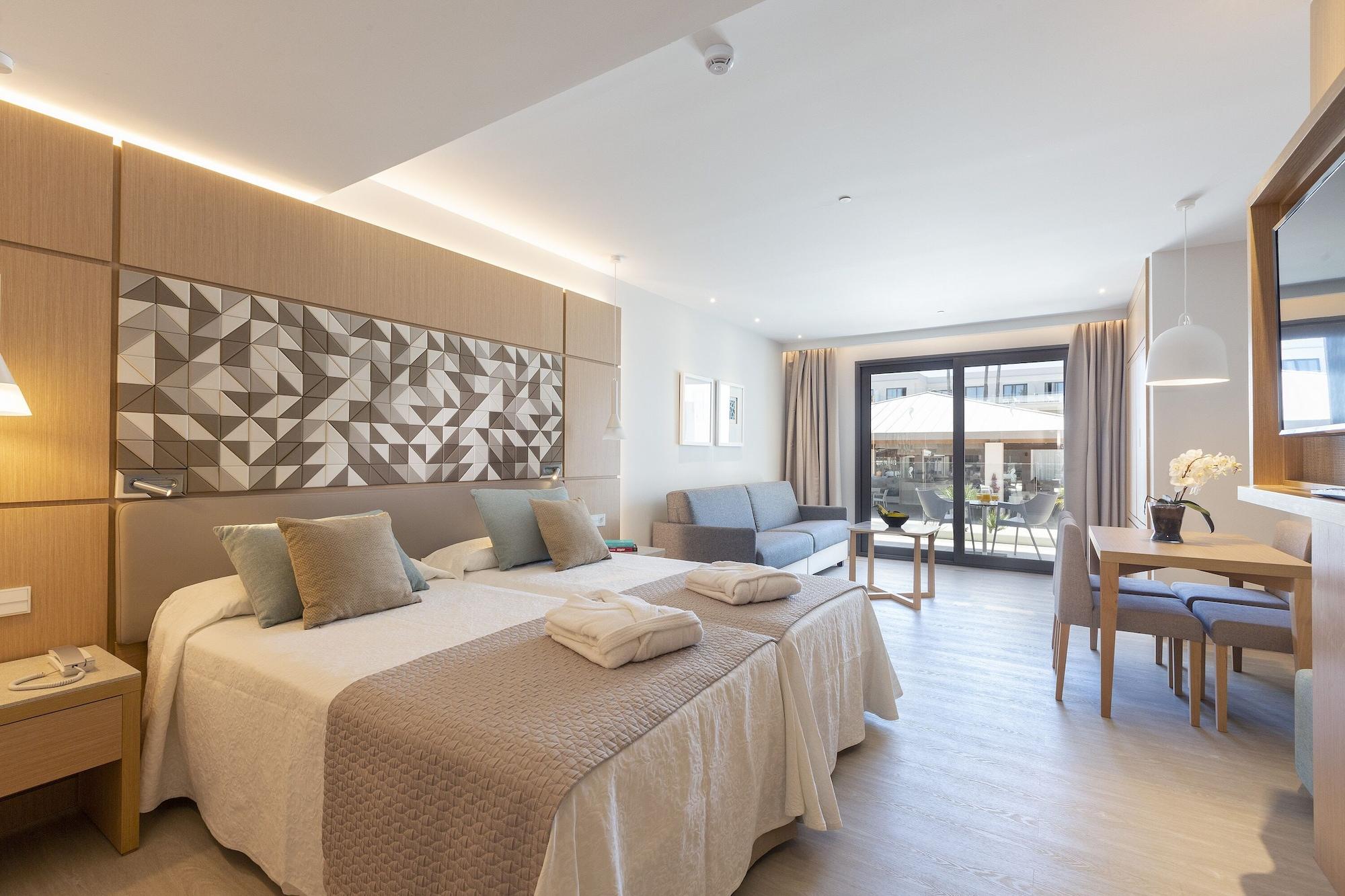 צ'יקלנה דה לה פרונטרה Hipotels Barrosa Park (Adults Only) מראה חיצוני תמונה